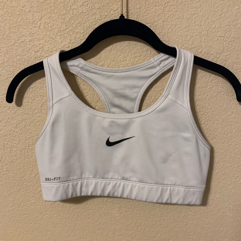 Nike Pro Sports Bra